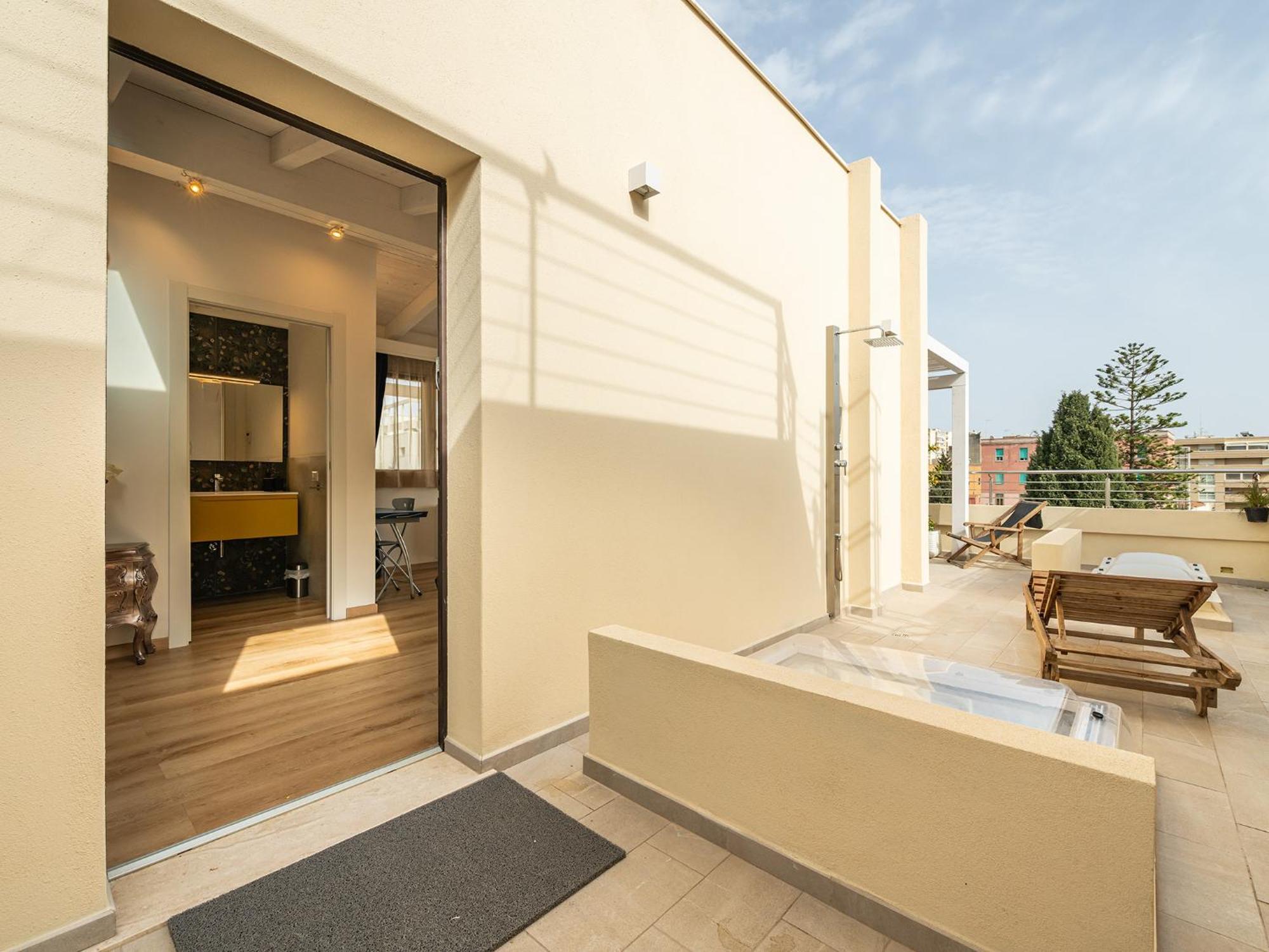 Le Residenze Di Carla - Stampace Hotel Cagliari Ngoại thất bức ảnh